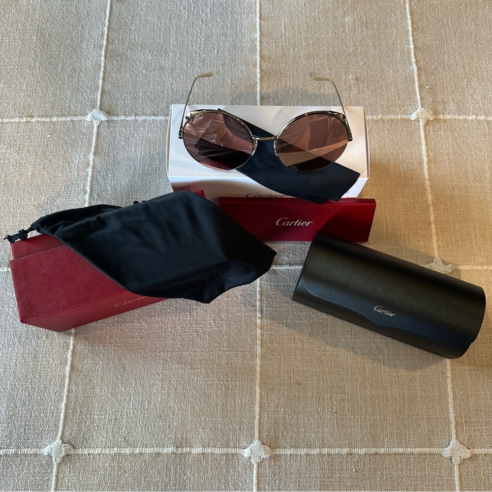 NWT Cartier | Gold Panther Pink Round Sunglasses CT0149S 003 New in Box $1395 - Picture 2 of 7